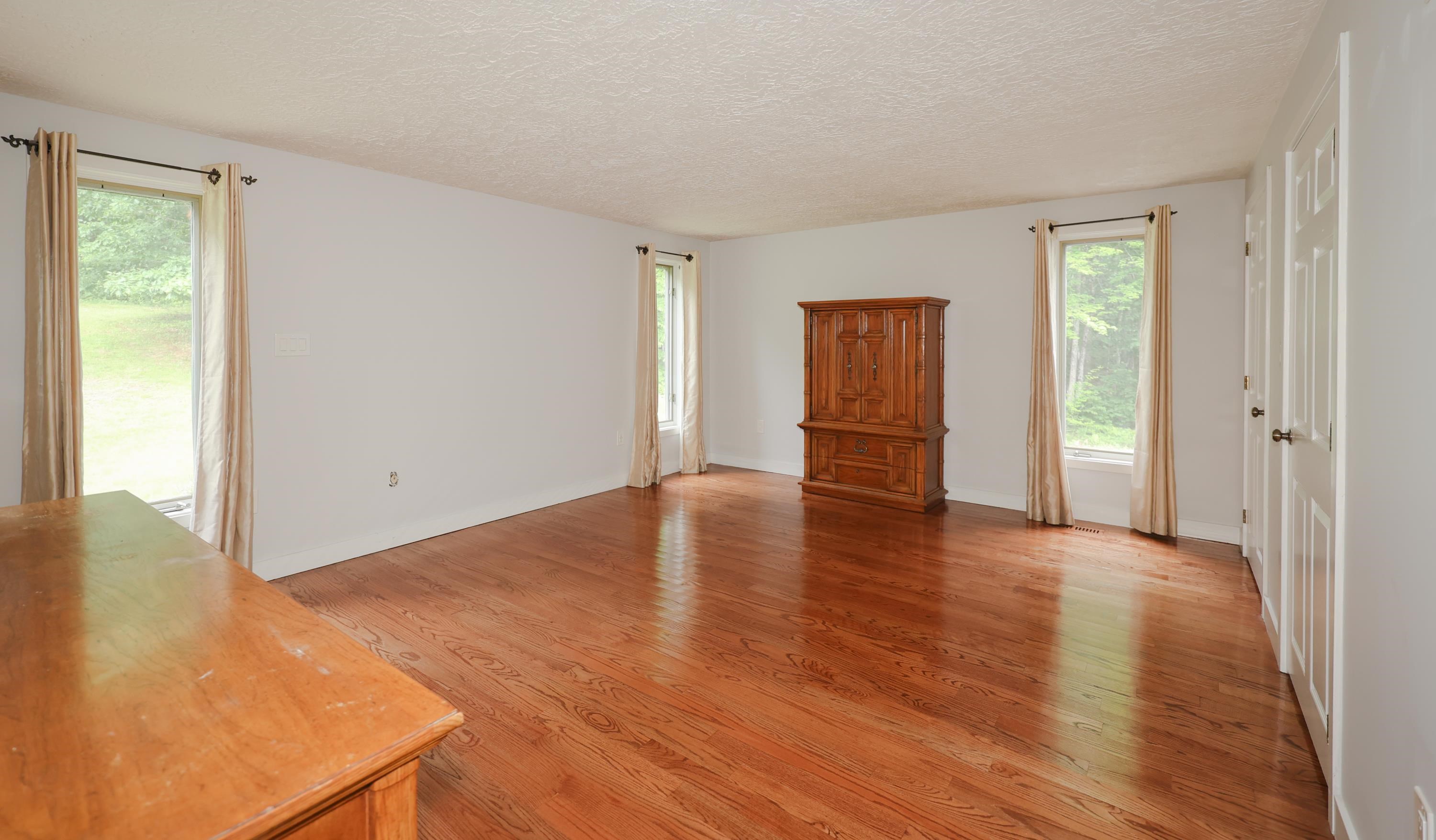 24 Mont Vernon Road Amherst, NH 03031 - Photo 26 of 40