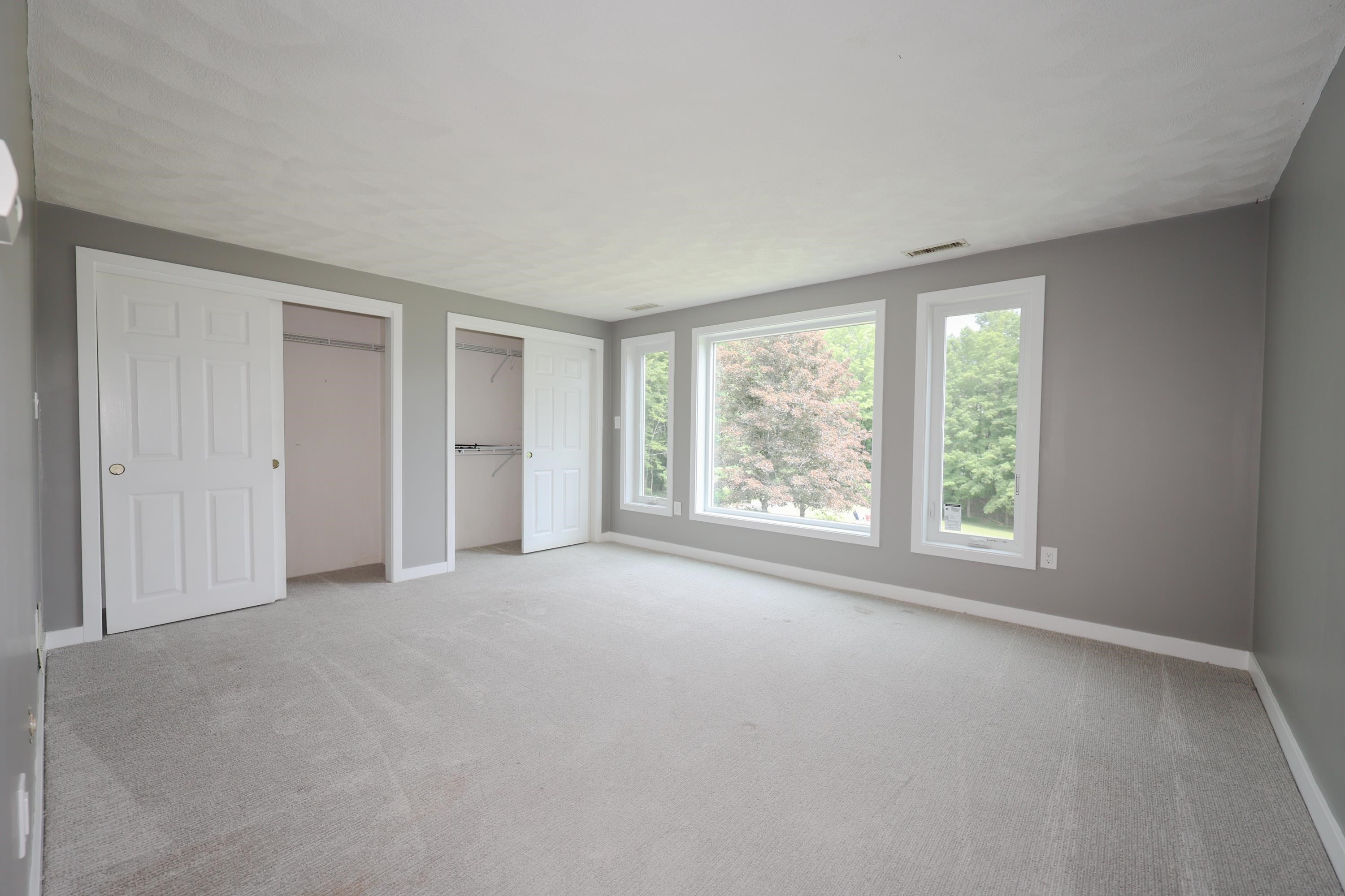 24 Mont Vernon Road Amherst, NH 03031 - Photo 29 of 40