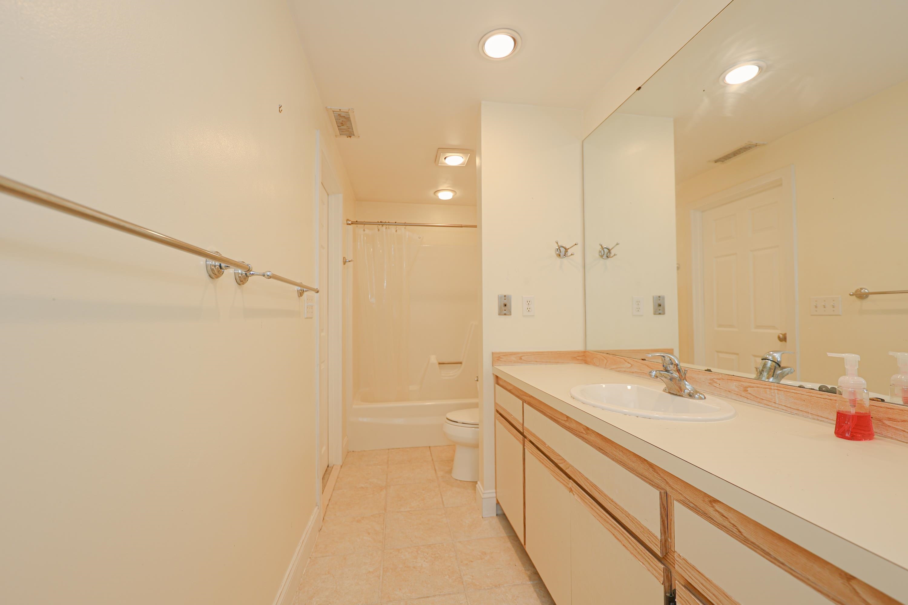 24 Mont Vernon Road Amherst, NH 03031 - Photo 31 of 40