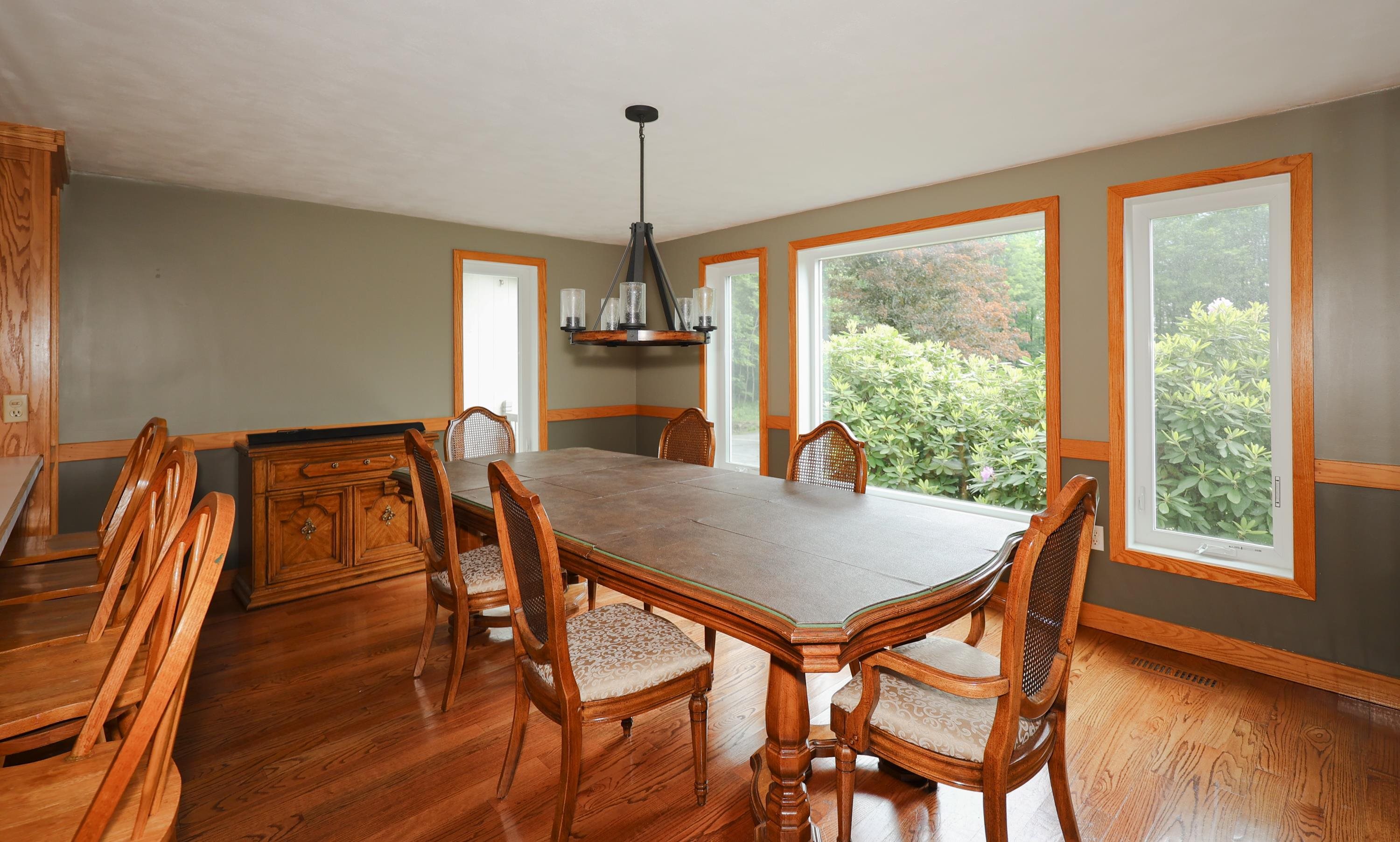 24 Mont Vernon Road Amherst, NH 03031 - Photo 9 of 40