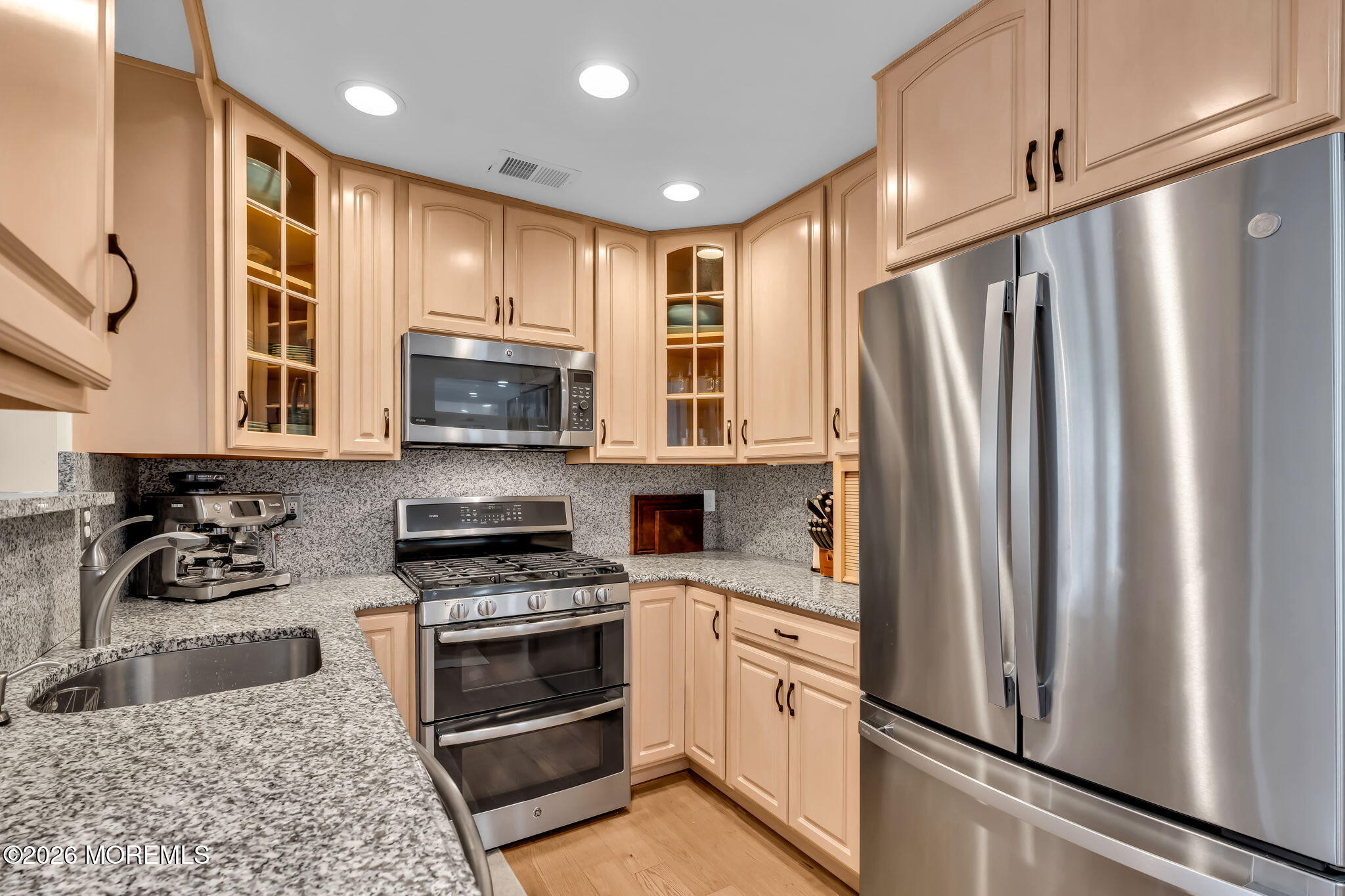 190 Kentucky Way Freehold, NJ 07728 - Photo 31 of 88 40-web-or-mls-DSC02932