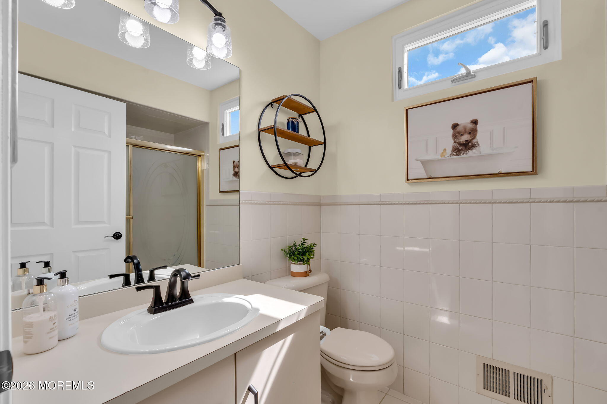 190 Kentucky Way Freehold, NJ 07728 - Photo 38 of 88 48-web-or-mls-DSC03007