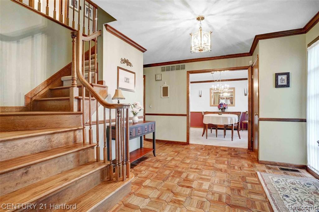 35767 Congress Road Farmington Hills, MI 48335 - Photo 21 of 42