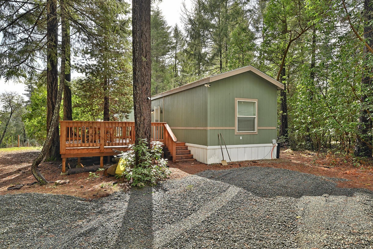 291 Sallsten Road Grants Pass, OR 97527 - Photo 1 of 22 1
