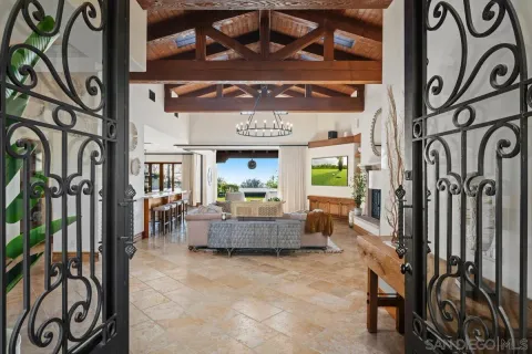 $6,995,000 | 8084 Entrada De Luz East, San Diego, CA 92127