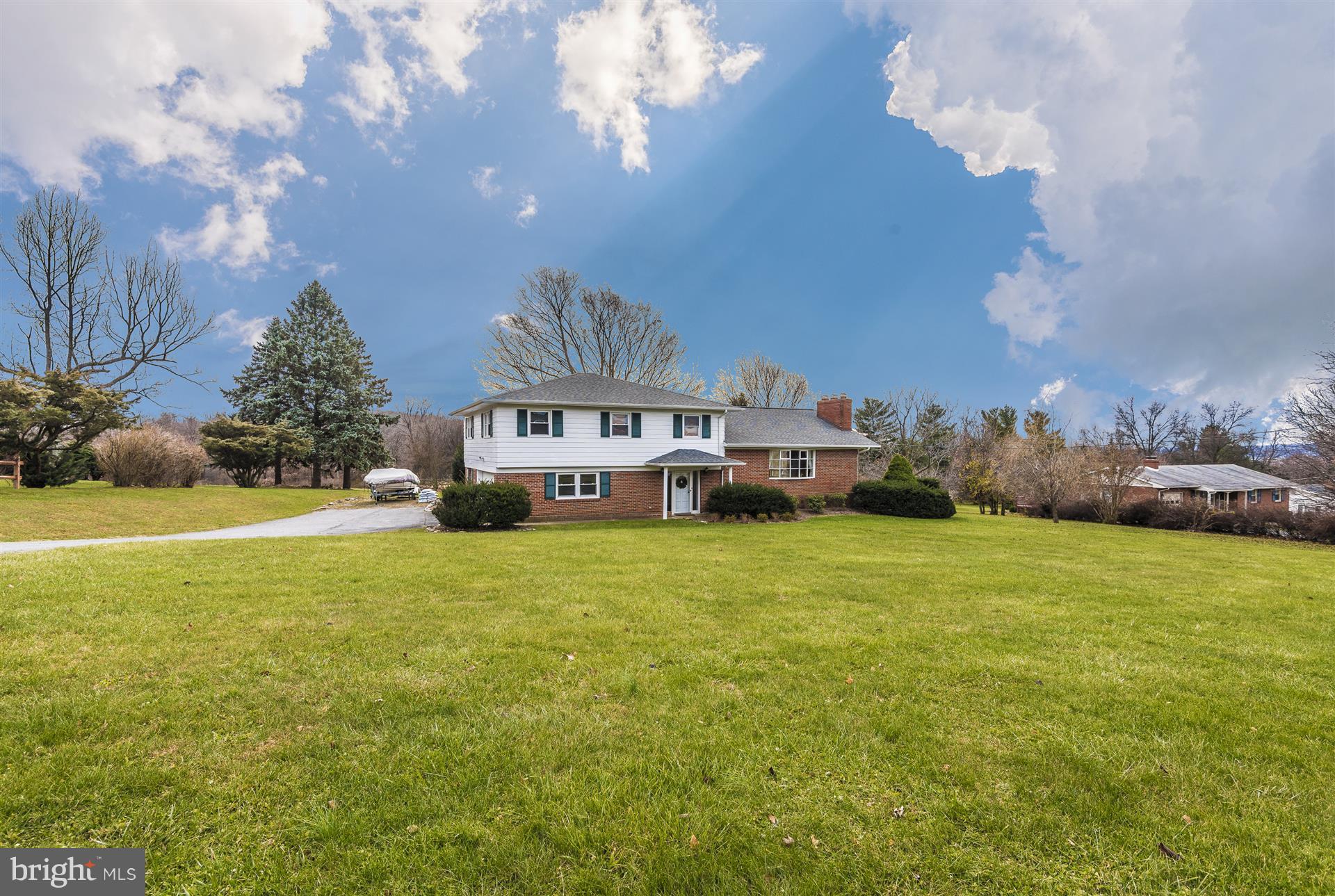 4821 Round Hill Road Frederick, MD 21702 - Photo 28 of 30 Unrestricted, Extensive Yard