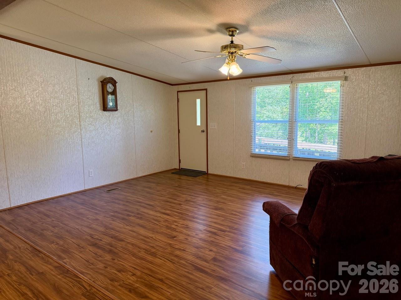 5493 Harris Farm Road Hickory, NC 28602 - Photo 15 of 38