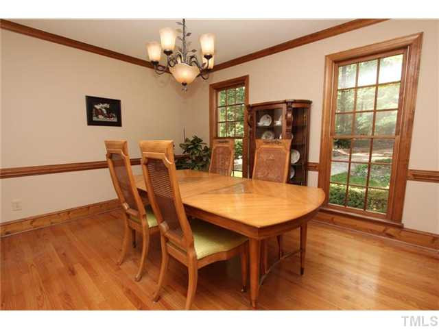 10604 Brownsburg Place Raleigh, NC 27613 - Photo 2 of 25 Dining Room