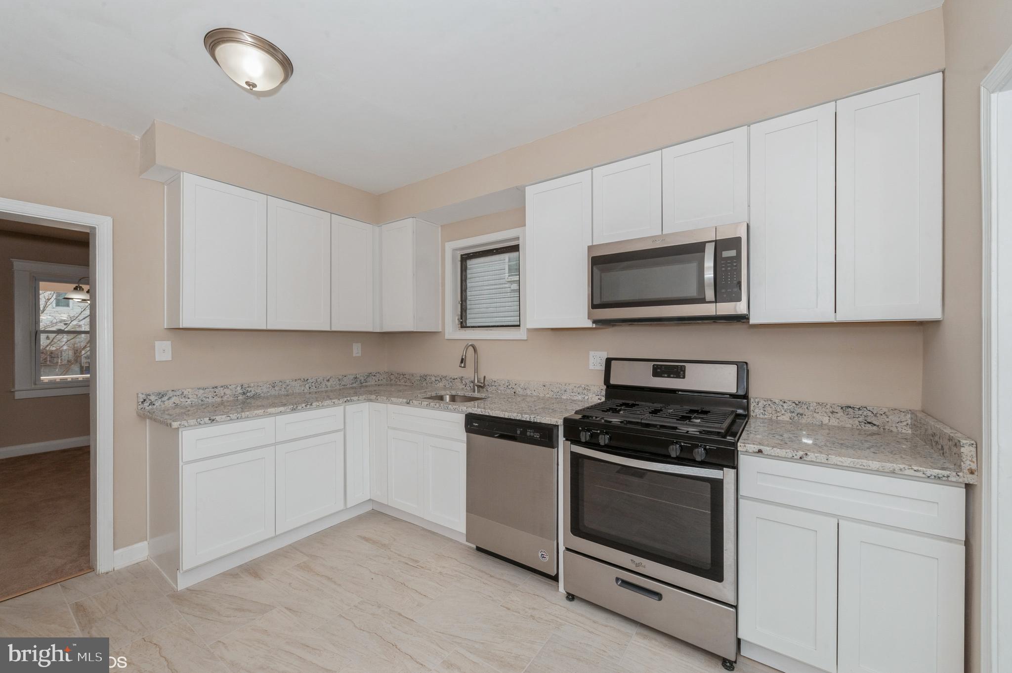 2608 Wendover Road Parkville, MD 21234 - Photo 3 of 15