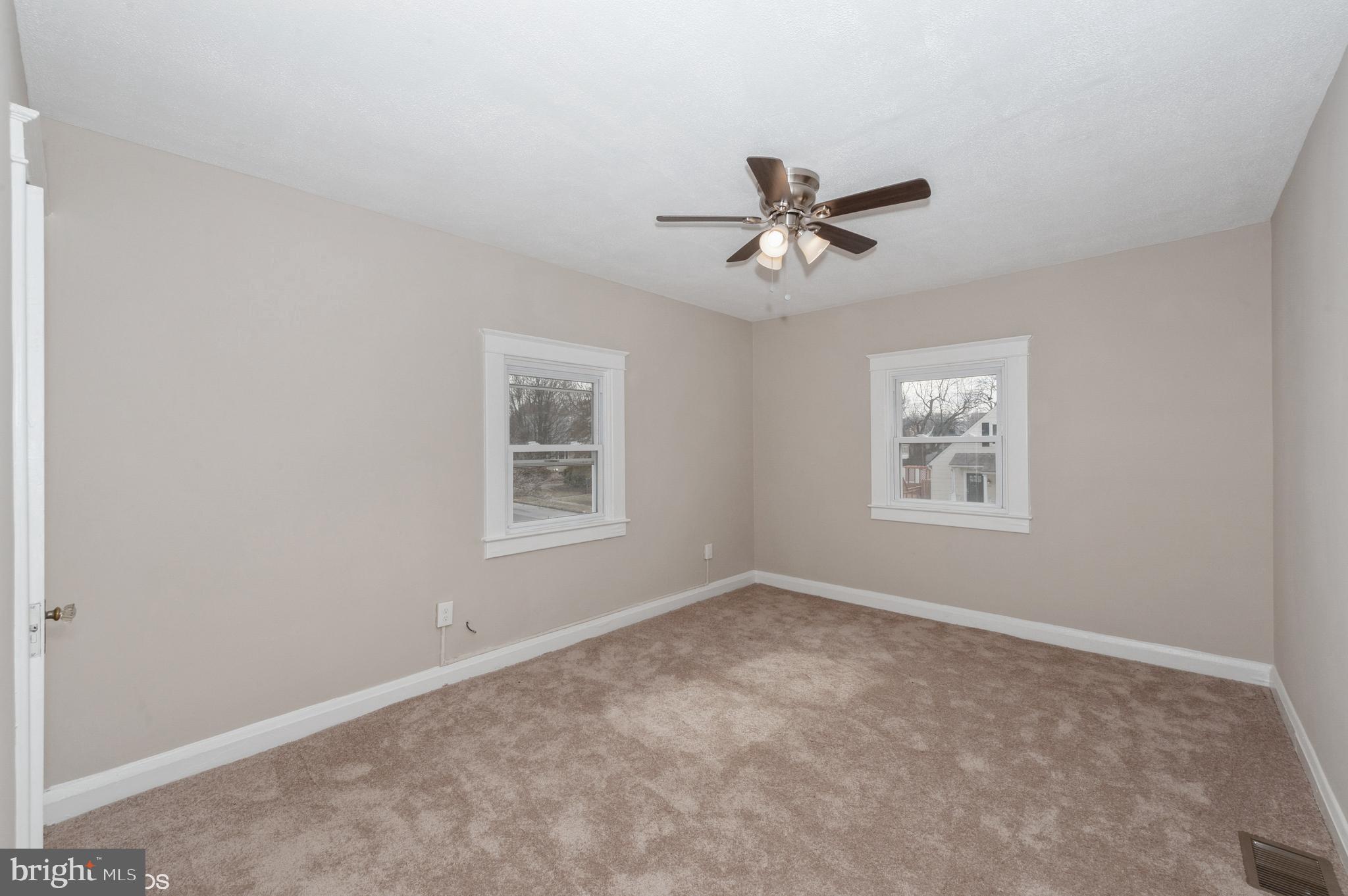 2608 Wendover Road Parkville, MD 21234 - Photo 8 of 15