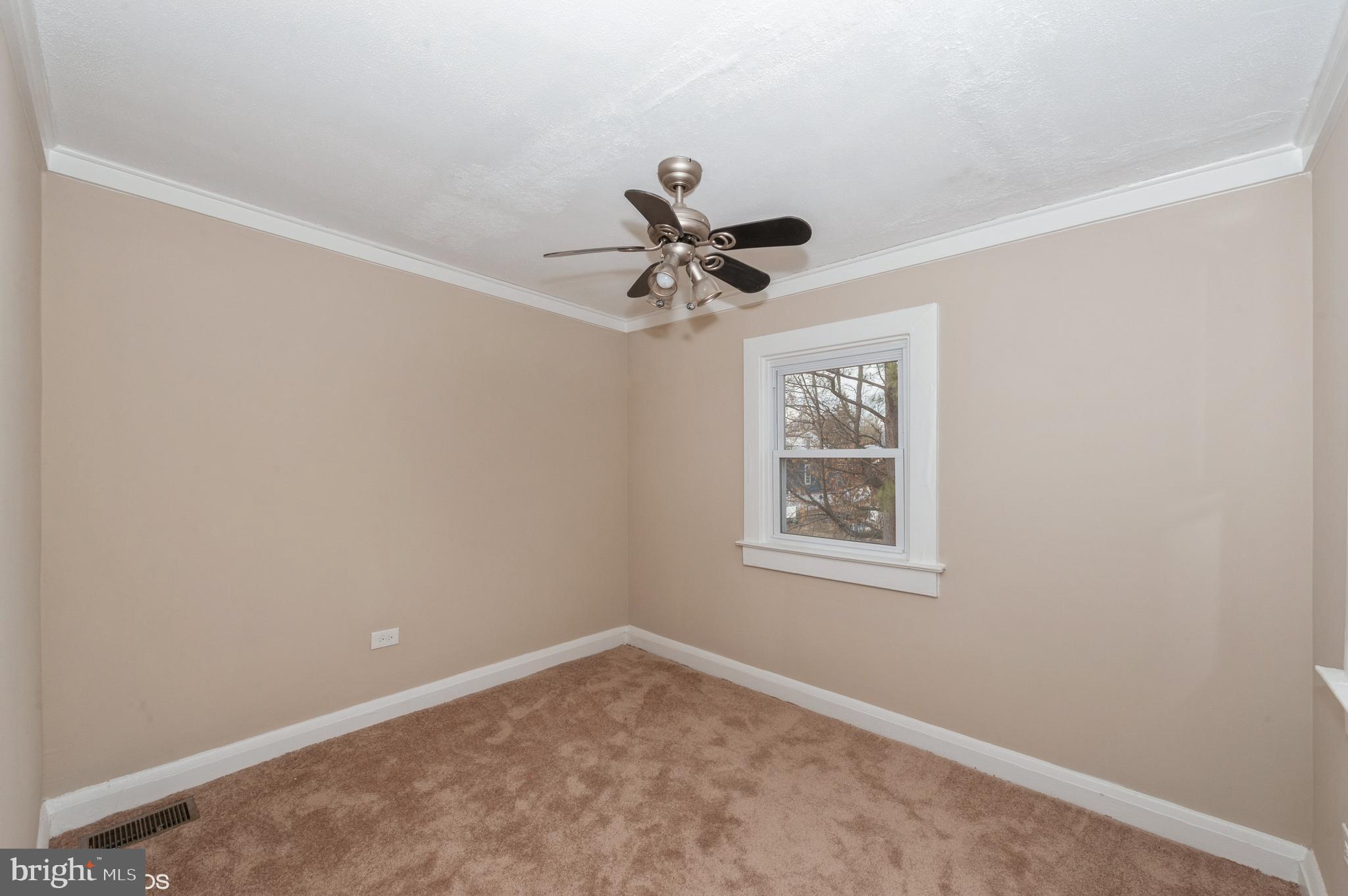 2608 Wendover Road Parkville, MD 21234 - Photo 10 of 15