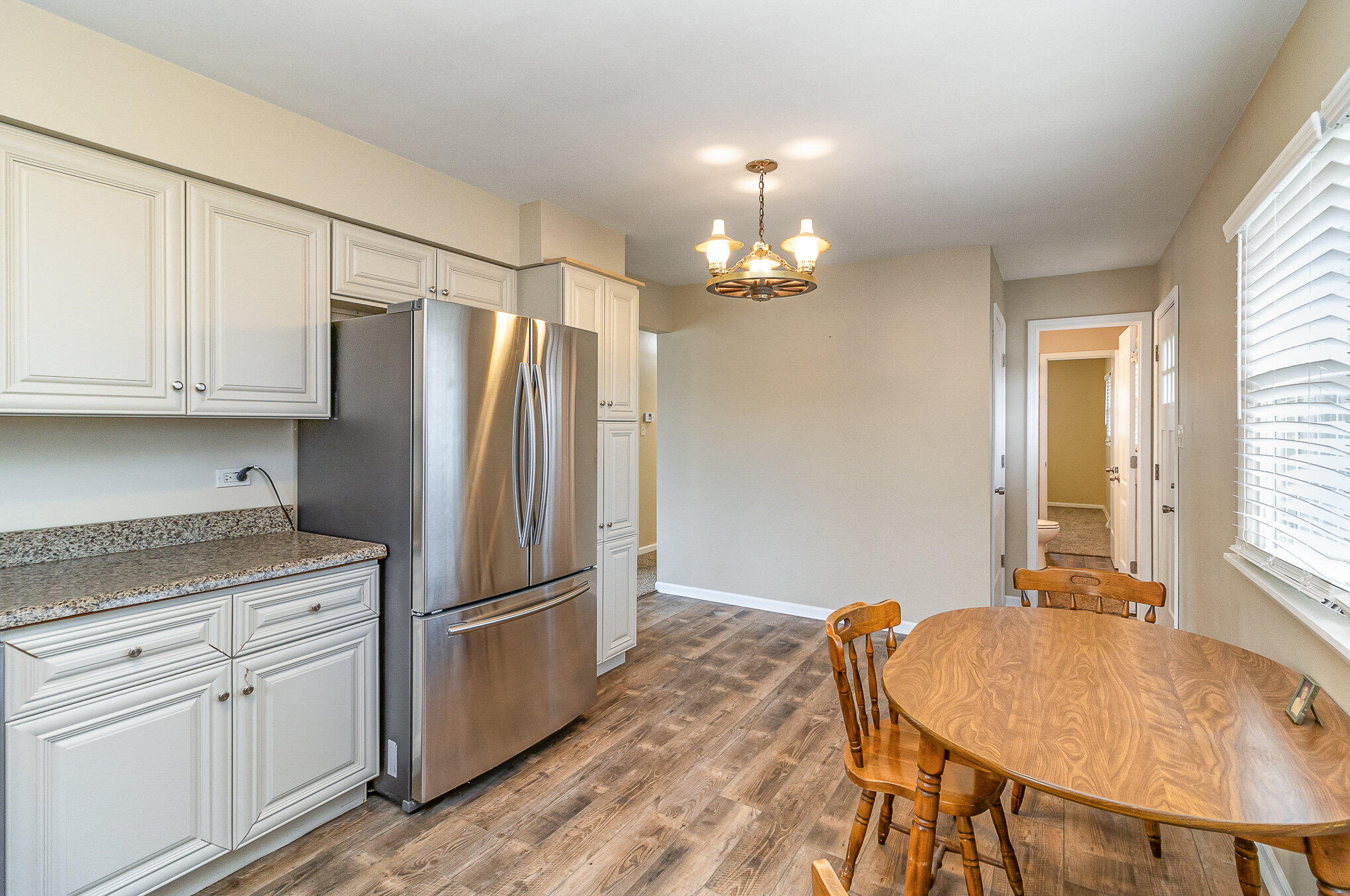 536 Cherry Hill Road Dyer, IN 46311 - Photo 8 of 27 2038x1353