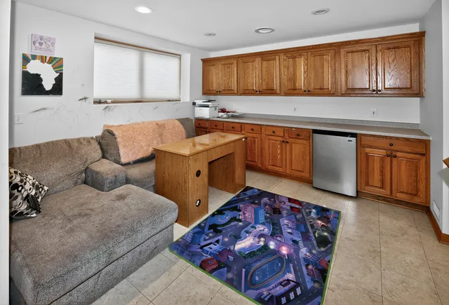 $469,800 | 625 Lewis Street, Burlington, WI 53105