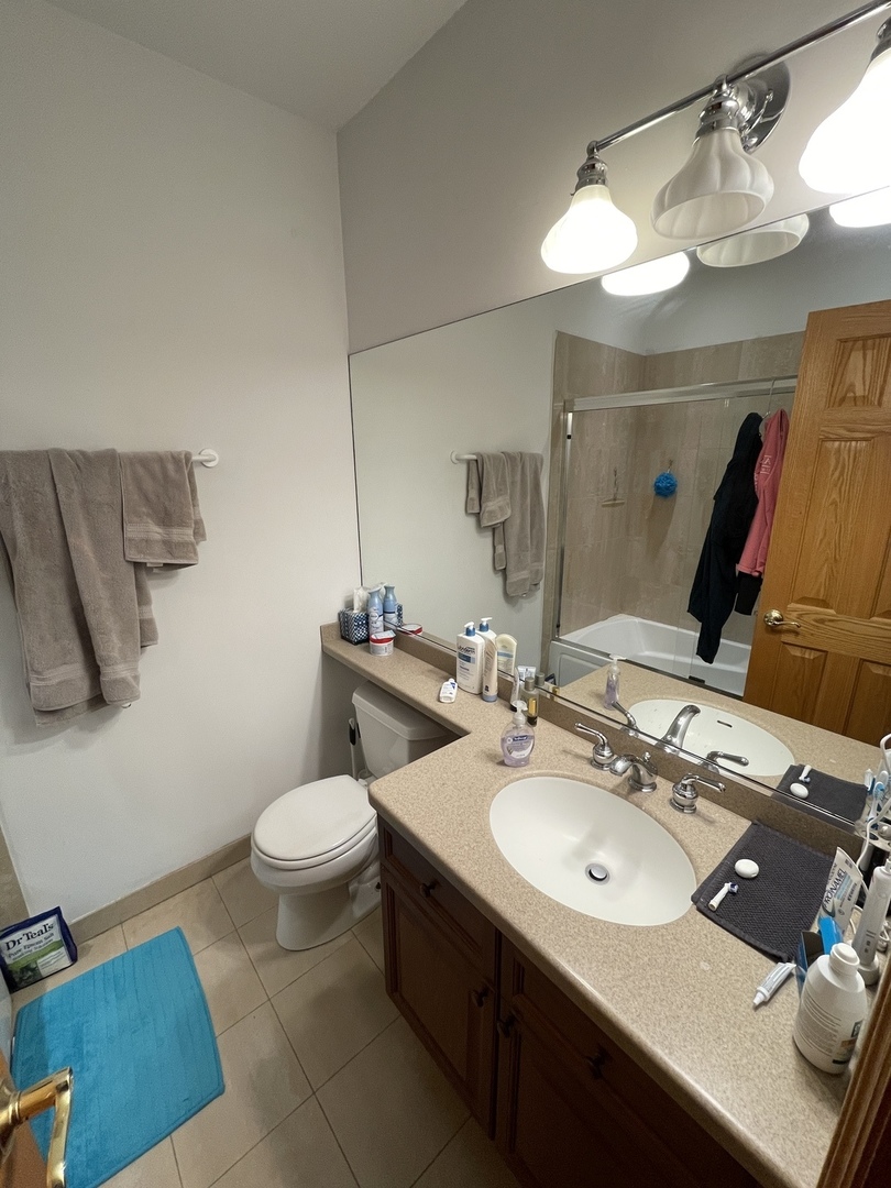 3734 North Sheffield Avenue, Unit 1S Chicago, IL 60613 - Photo 11 of 24
