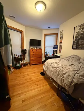 $3,495 | 3734 North Sheffield Avenue, Unit 1S, Chicago, IL 60613