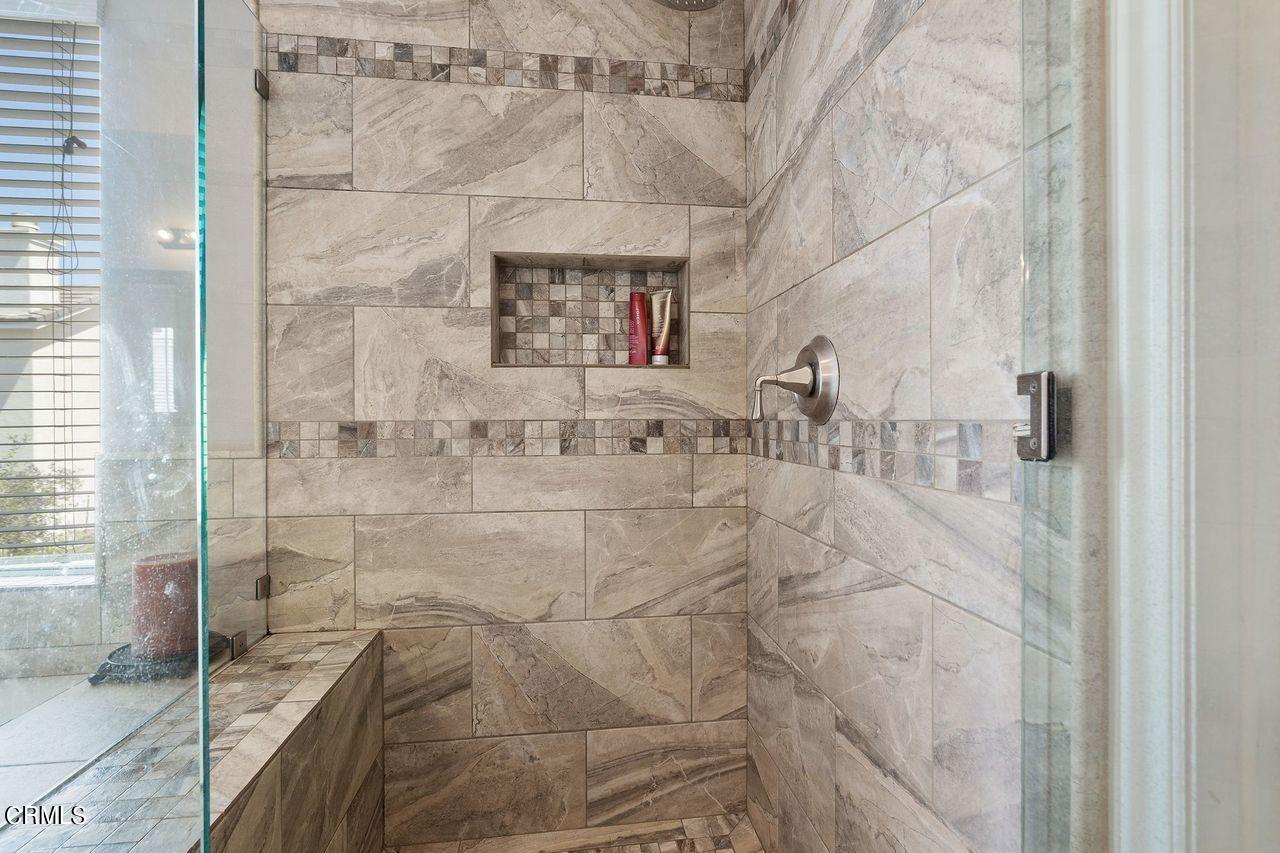 1713 Tiesa Lane Oxnard, CA 93030 - Photo 23 of 48 a bathroom with a shower
