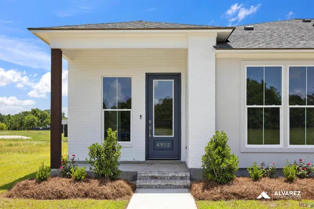 $239,990 | 4912 Bob Odom Drive, Unit A1, Zachary, LA 70791