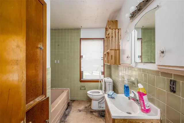 $295,000 | 912 Greenville Road, McKinney, TX 75069