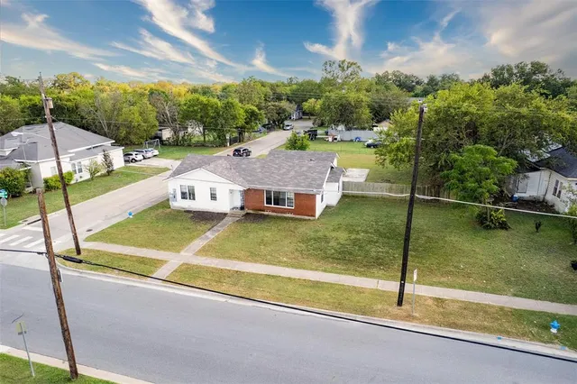 $295,000 | 912 Greenville Road, McKinney, TX 75069