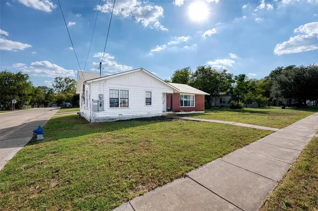 $295,000 | 912 Greenville Road, McKinney, TX 75069