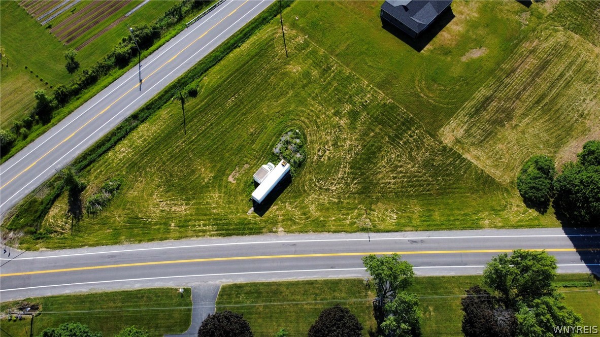 5603 Stone Road Lockport, NY 14094 - Photo 4 of 5