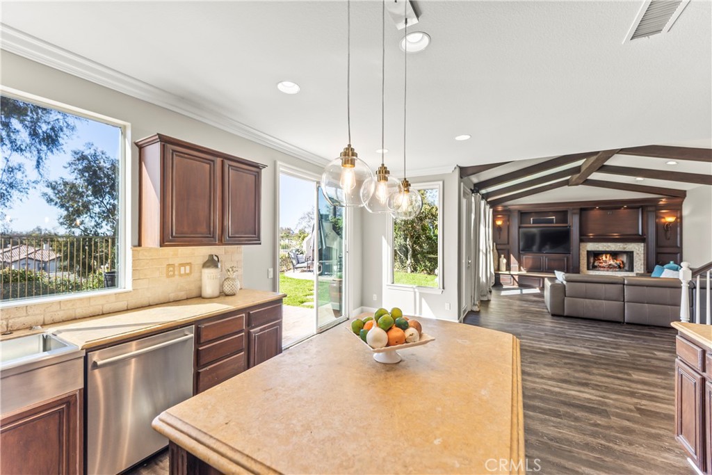 51 Rolling Ridge Rancho Santa Margarita, CA 92688 - Photo 14 of 61 View of great room