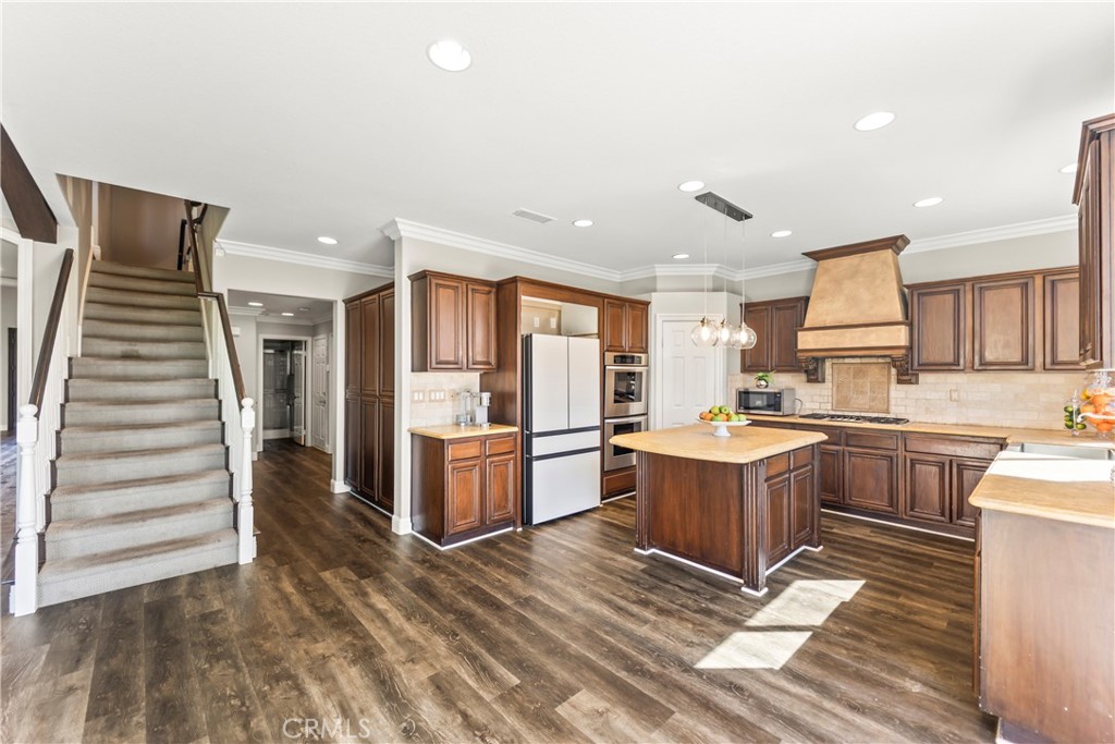 51 Rolling Ridge Rancho Santa Margarita, CA 92688 - Photo 16 of 61 Second set of stairs from kitchen