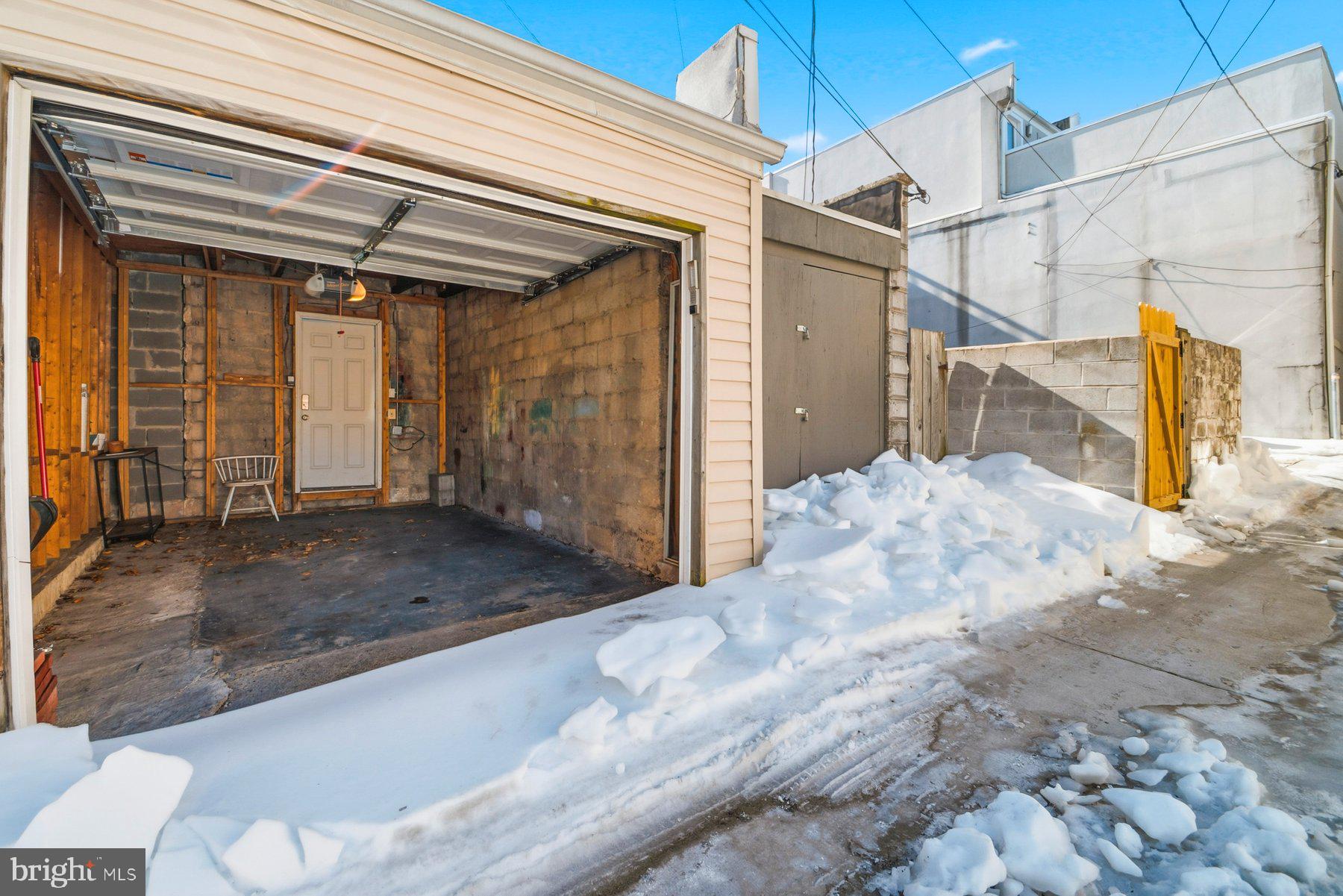 2510 Fleet Street Baltimore, MD 21224 - Photo 42 of 45 Easy and secure parking!