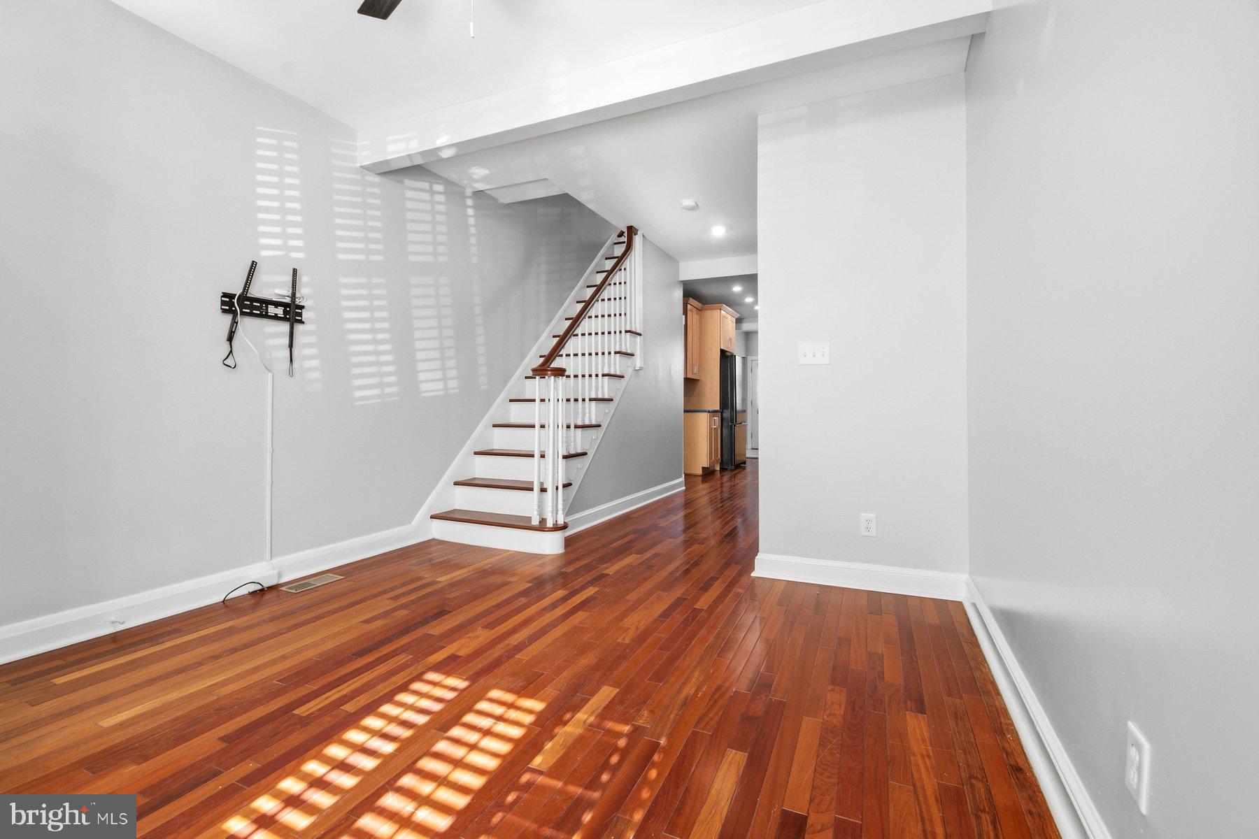 2510 Fleet Street Baltimore, MD 21224 - Photo 7 of 45