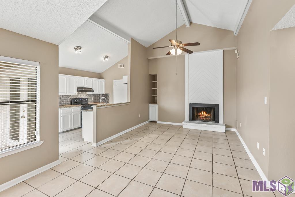 8029 Summa Avenue, Unit D Baton Rouge, LA 70809 - Photo 1 of 21