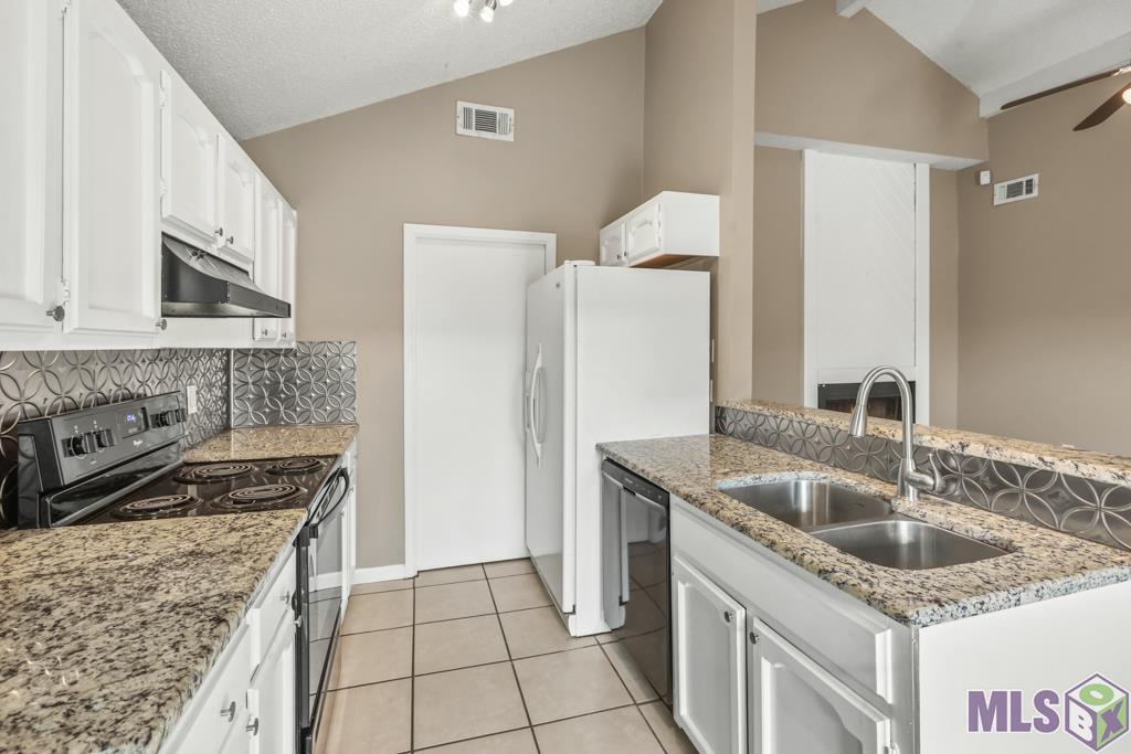 8029 Summa Avenue, Unit D Baton Rouge, LA 70809 - Photo 12 of 21