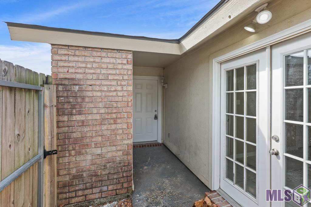 8029 Summa Avenue, Unit D Baton Rouge, LA 70809 - Photo 4 of 21