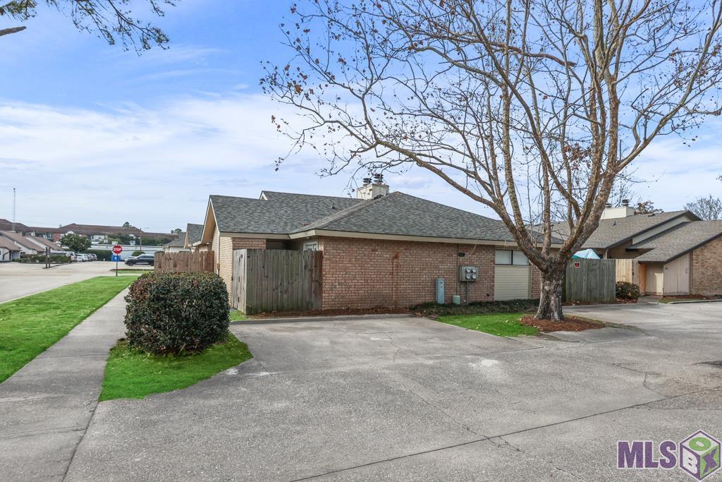 8029 Summa Avenue, Unit D Baton Rouge, LA 70809 - Photo 6 of 21