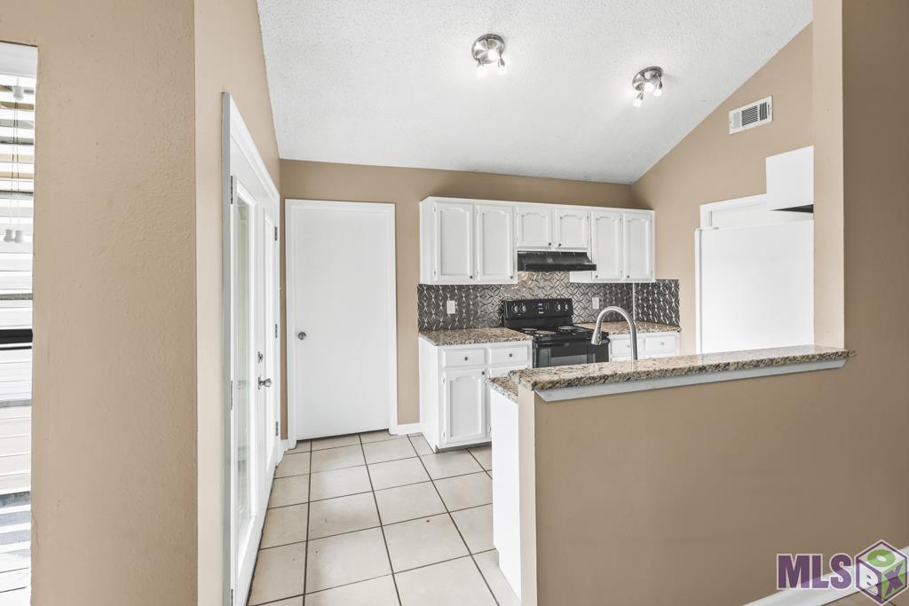 8029 Summa Avenue, Unit D Baton Rouge, LA 70809 - Photo 10 of 21