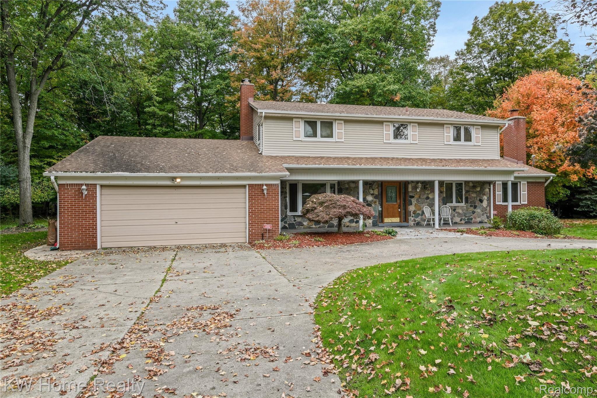 30059 Richmond Road Farmington, MI 48334 - Photo 33 of 39 4-print-30059 Richmond Road - Farmington Hills0033.jpg
