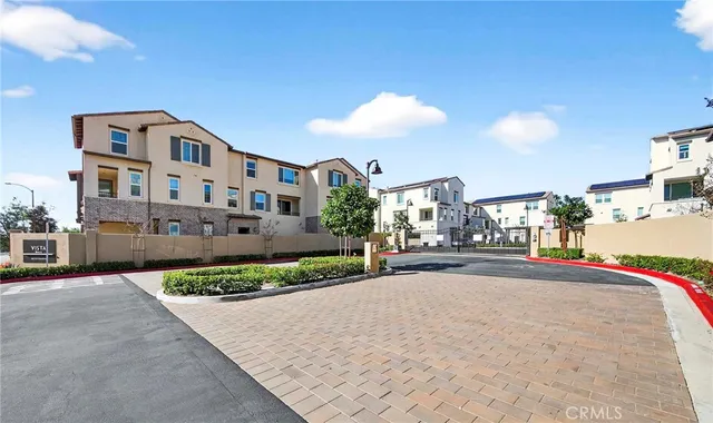 $3,800 | 272 Vista Drive, Unit 36, La Habra, CA 90631