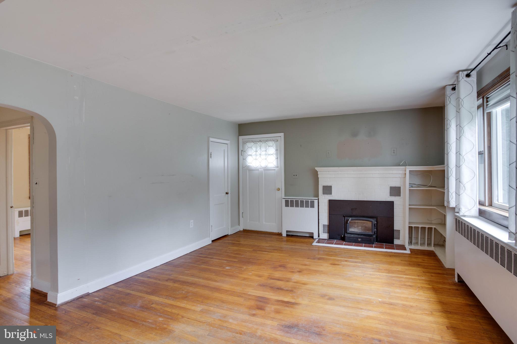 1616 St Margarets Road Annapolis, MD 21409 - Photo 5 of 49 Gallery Image 5