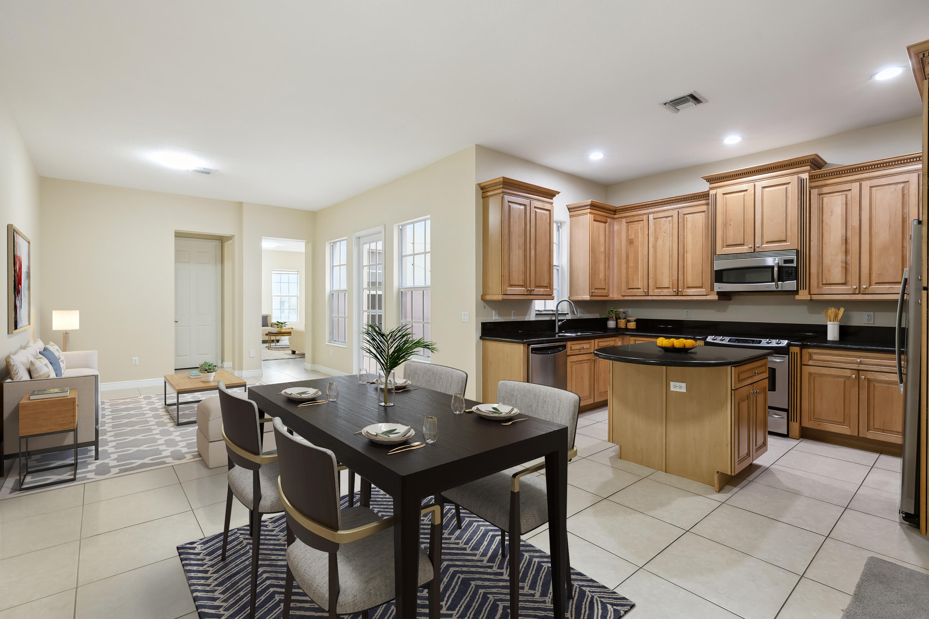 810 Northwest 83rd Lane Boca Raton, FL 33487 - Photo 9 of 32 Dining room
