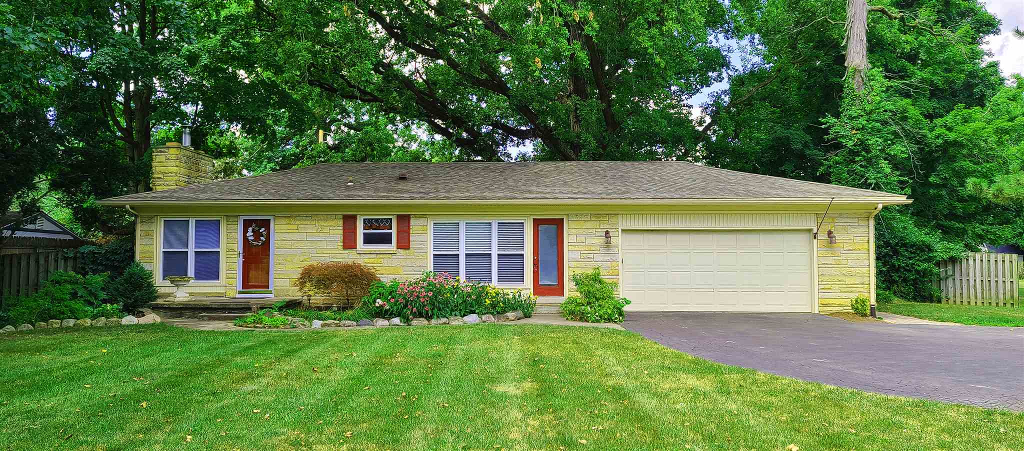 1221 North Sheridan Road Marion, IN 46952 - Photo 1 of 27 Gallery Image 1