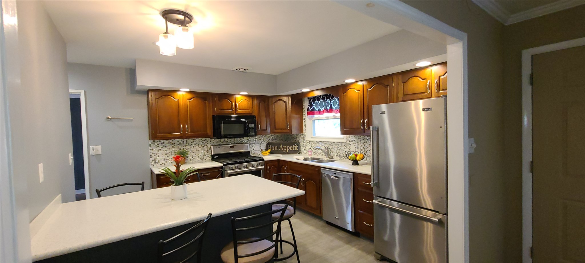1221 North Sheridan Road Marion, IN 46952 - Photo 5 of 27 Gallery Image 5