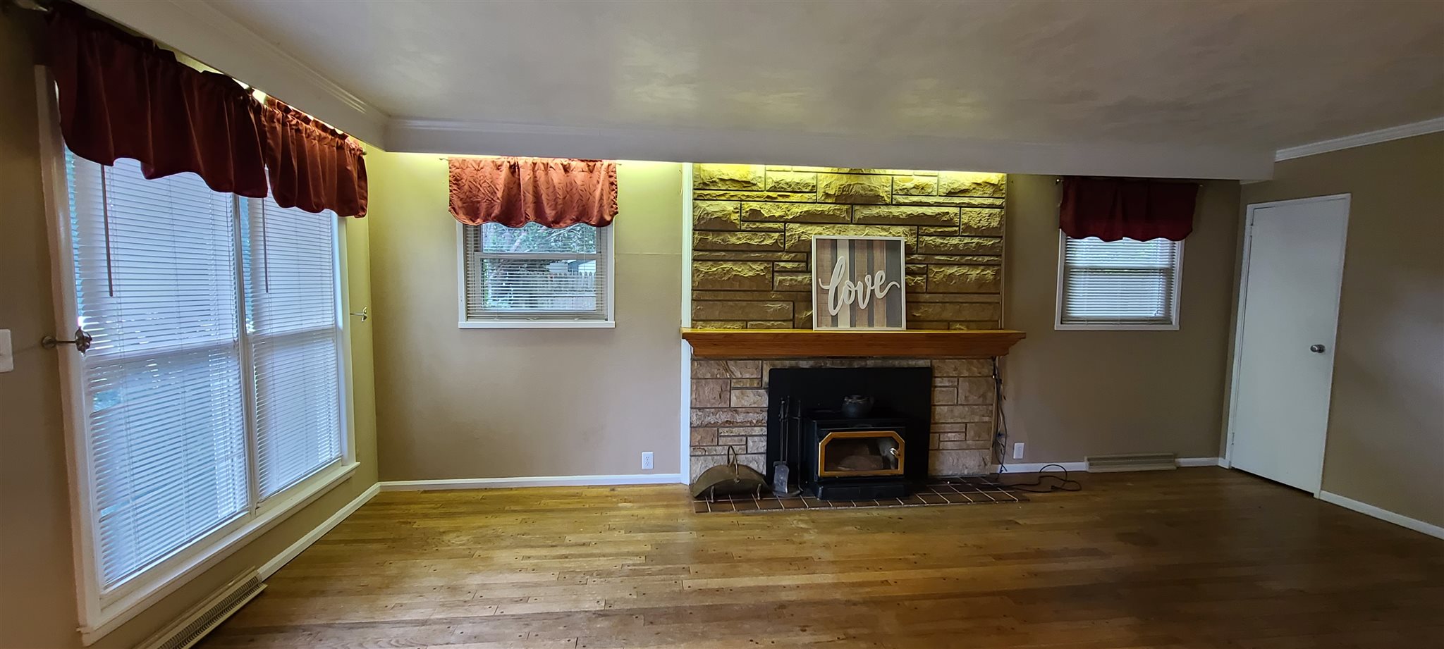 1221 North Sheridan Road Marion, IN 46952 - Photo 6 of 27 Gallery Image 6