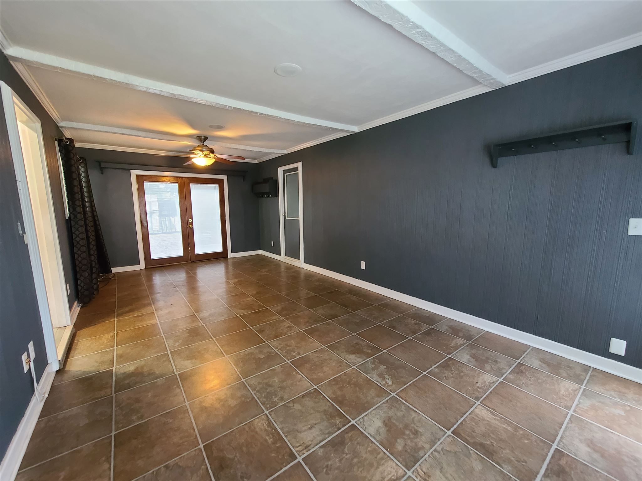 1221 North Sheridan Road Marion, IN 46952 - Photo 9 of 27 Gallery Image 9