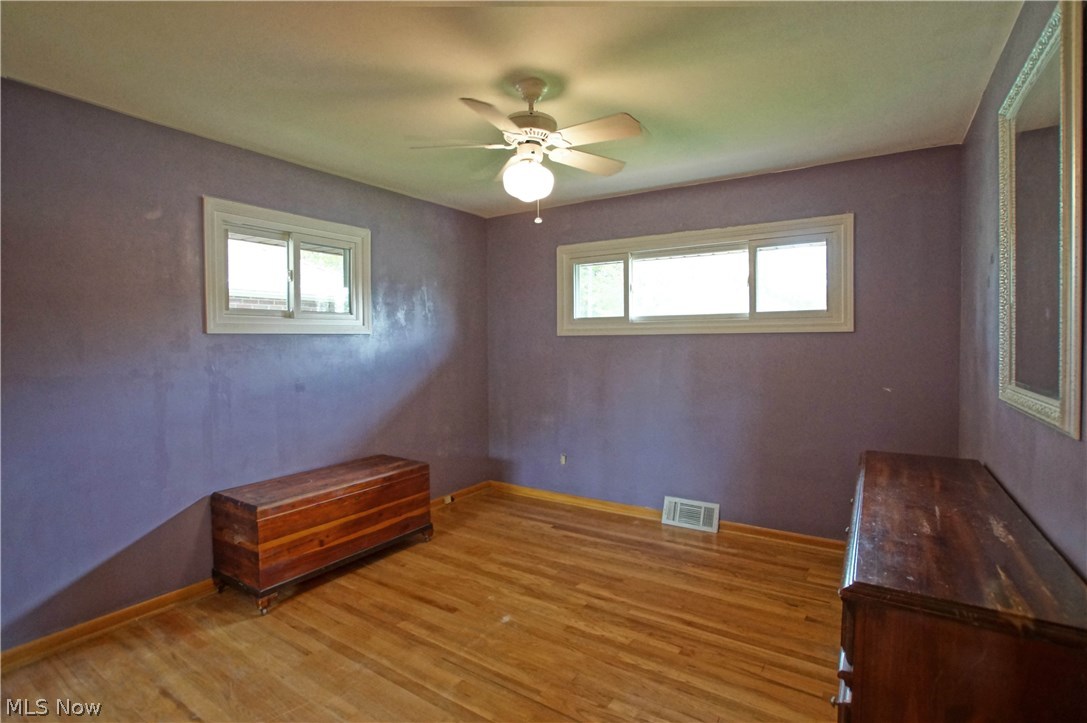 5447 Huron Road Cleveland, OH 44124 - Photo 13 of 18