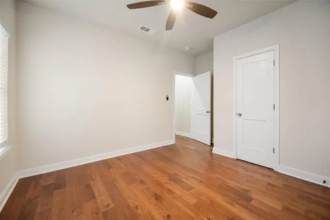 $489,000 | 807 Hollywood Avenue, Dallas, TX 75208