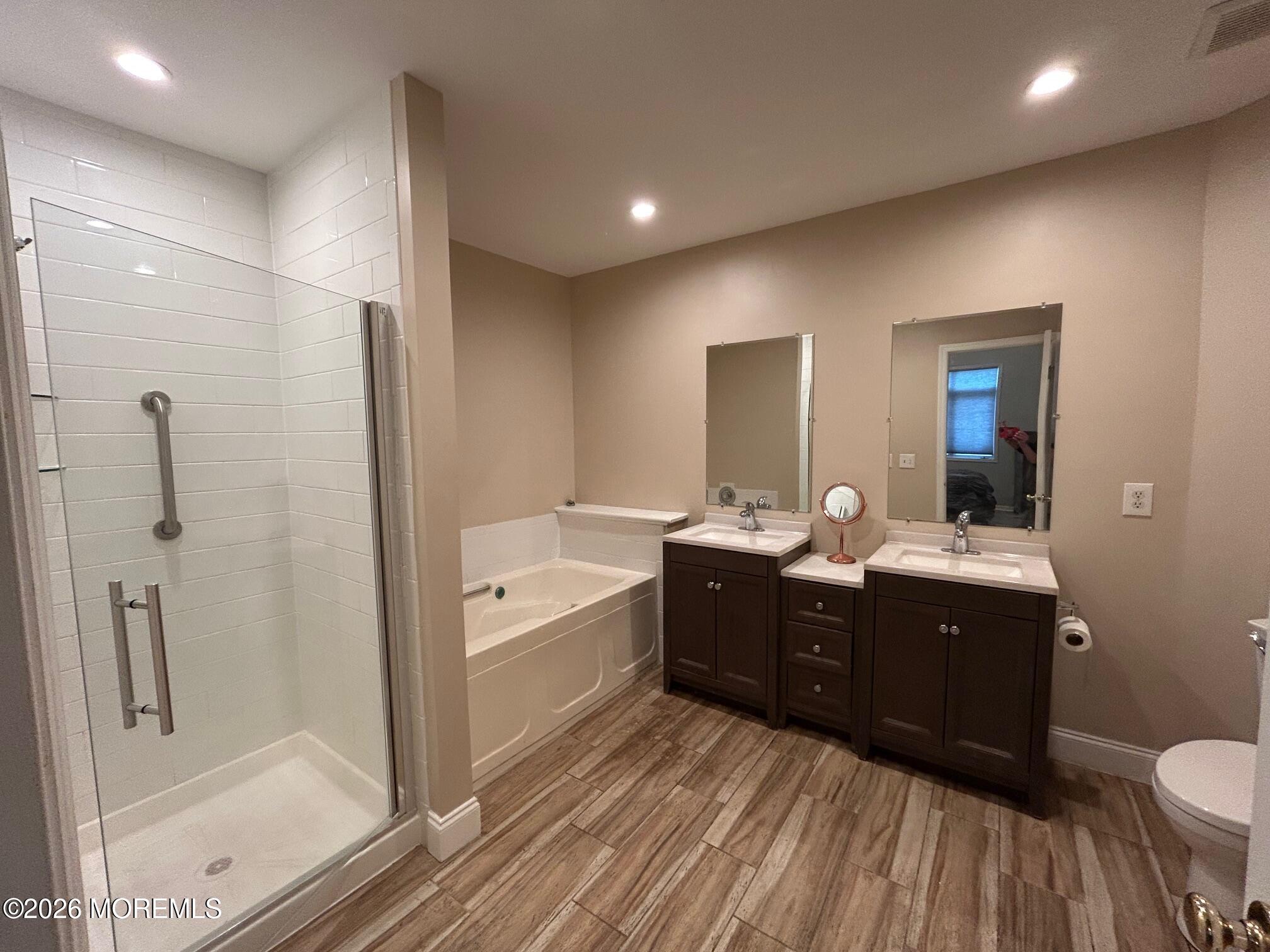 48 Winthrop Road, Unit 48B Monroe Township, NJ 08831 - Photo 37 of 58 IMG_2880