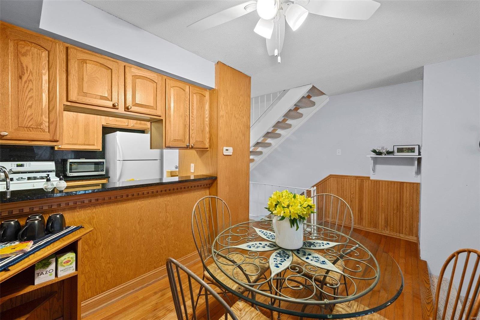 1220 Wicklow Road, Unit E Ballwin, MO 63021 - Photo 6 of 28 Gallery Image 6