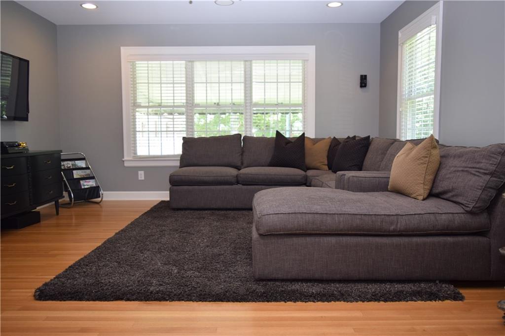 402 Blue Ridge Road Indianapolis, IN 46208 - Photo 10 of 23