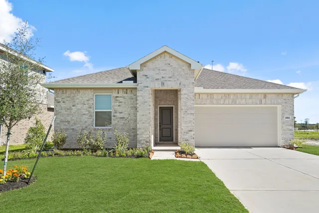 $324,116 | 444 East Rose Marie Lane, Montgomery, TX 77356