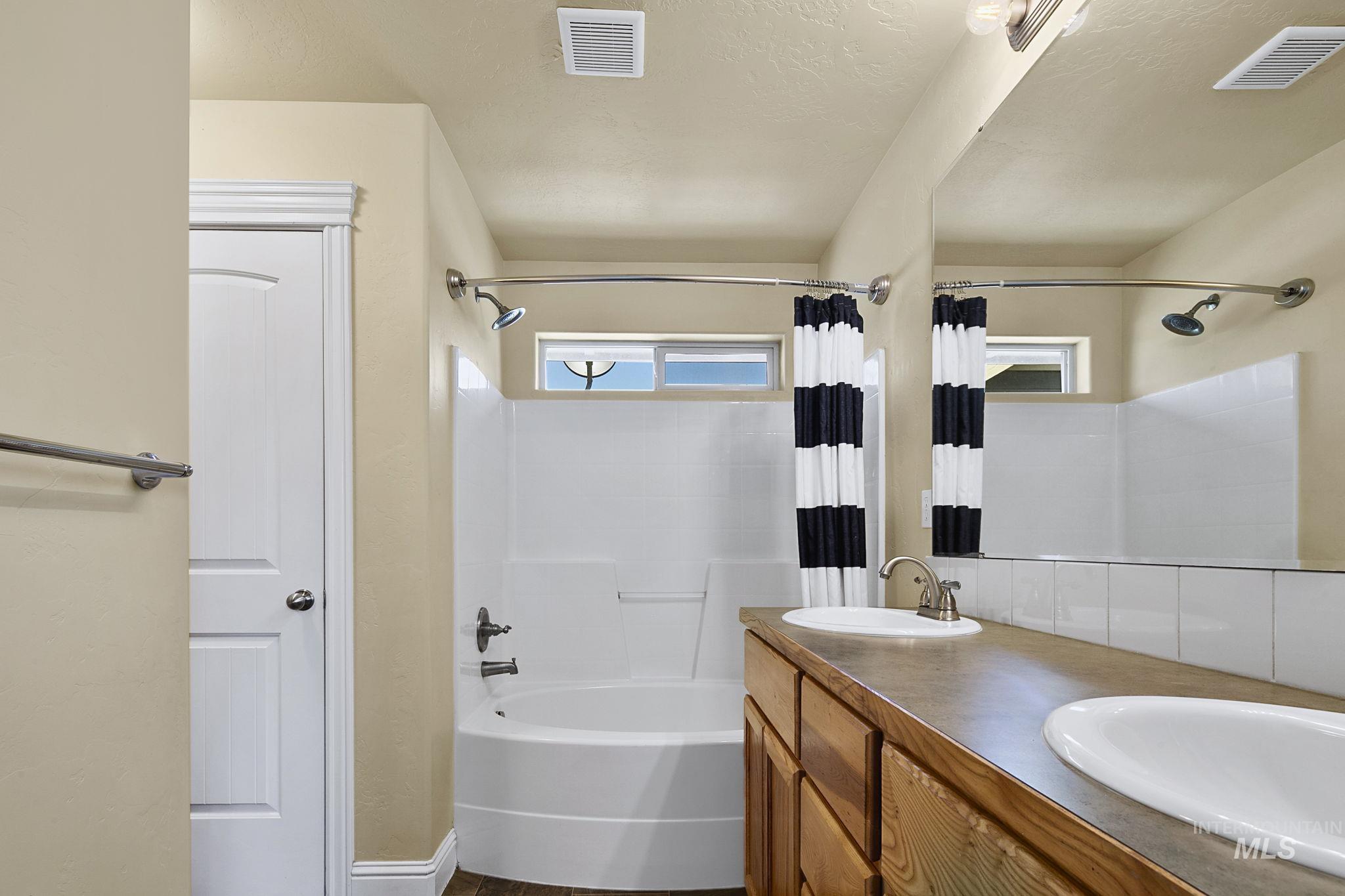 1928 Ridge Way Middleton, ID 83644 - Photo 22 of 33