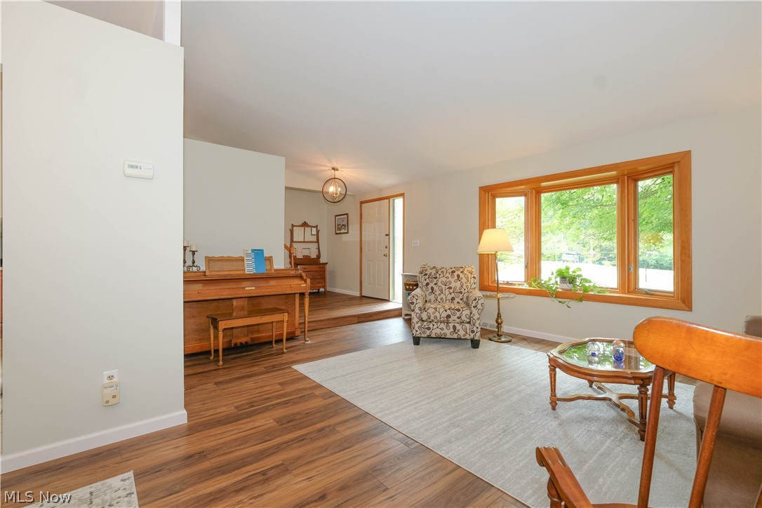 177 Spring Creek Road Northfield, OH 44067 - Photo 6 of 38